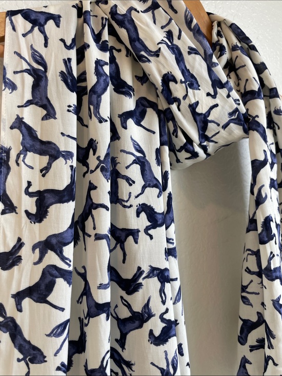 Joules Accessories - JOULES Equestrian Print Navy and White Scarf